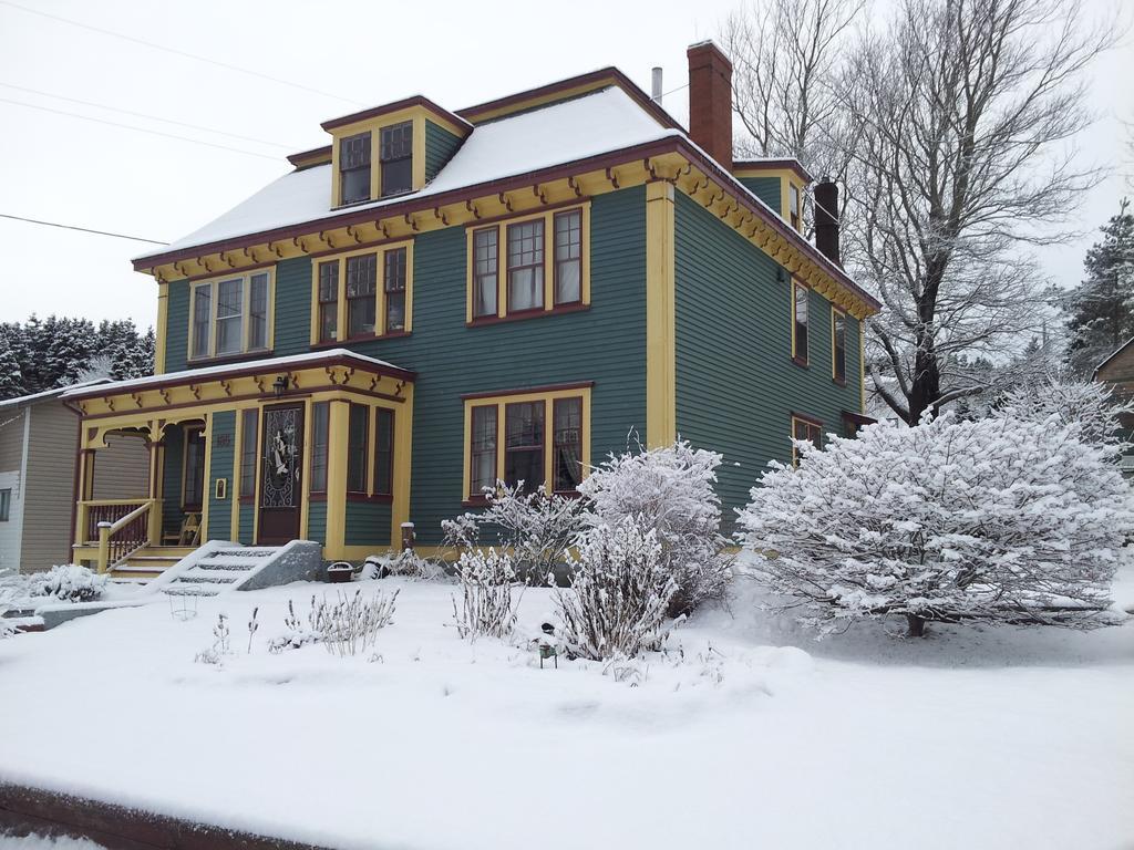 The Spaniards Room Heritage Home Spaniards Bay ภายนอก รูปภาพ